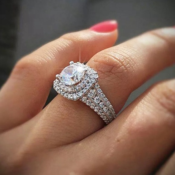Fashion Jewelry Jewelry - Women Anniversary Gorgeous Cubic Zircon 925 Silver Plated Ring Sz 6